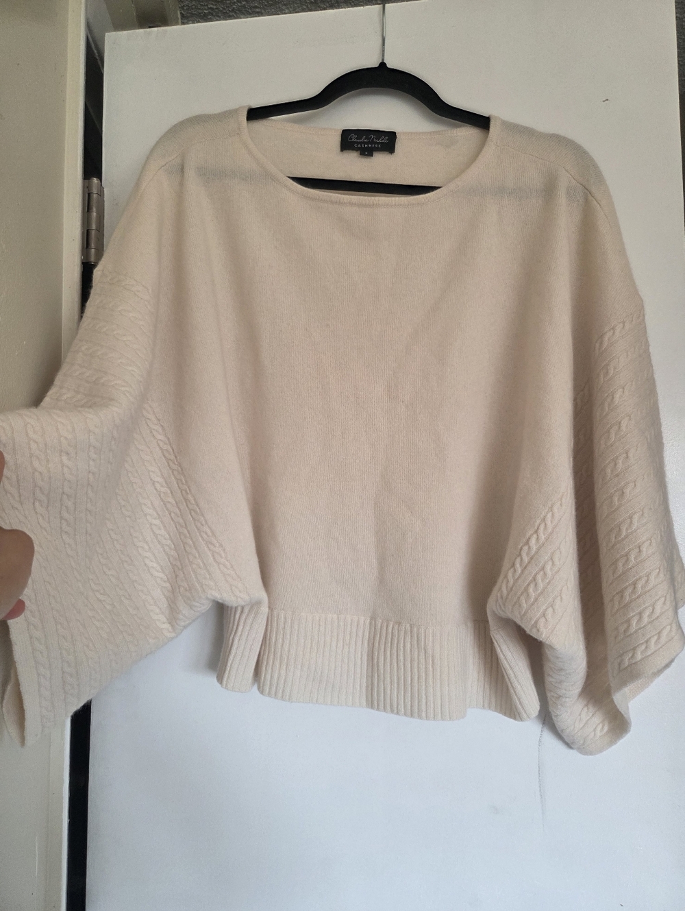 Cashmere 100%  Cream Batwing Women's Sweater Blouse